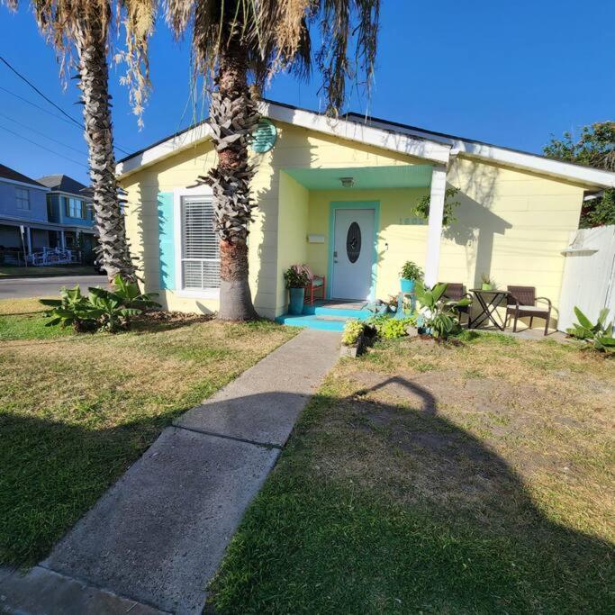 Villa 18Th Street - Galveston Seawall Close To Attractions! Remodeled! Exterior foto